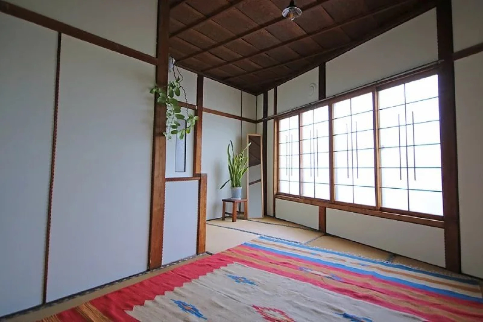 KUSHIRO GUESTHOUSE COOK A DOODLE DOO - Hostel