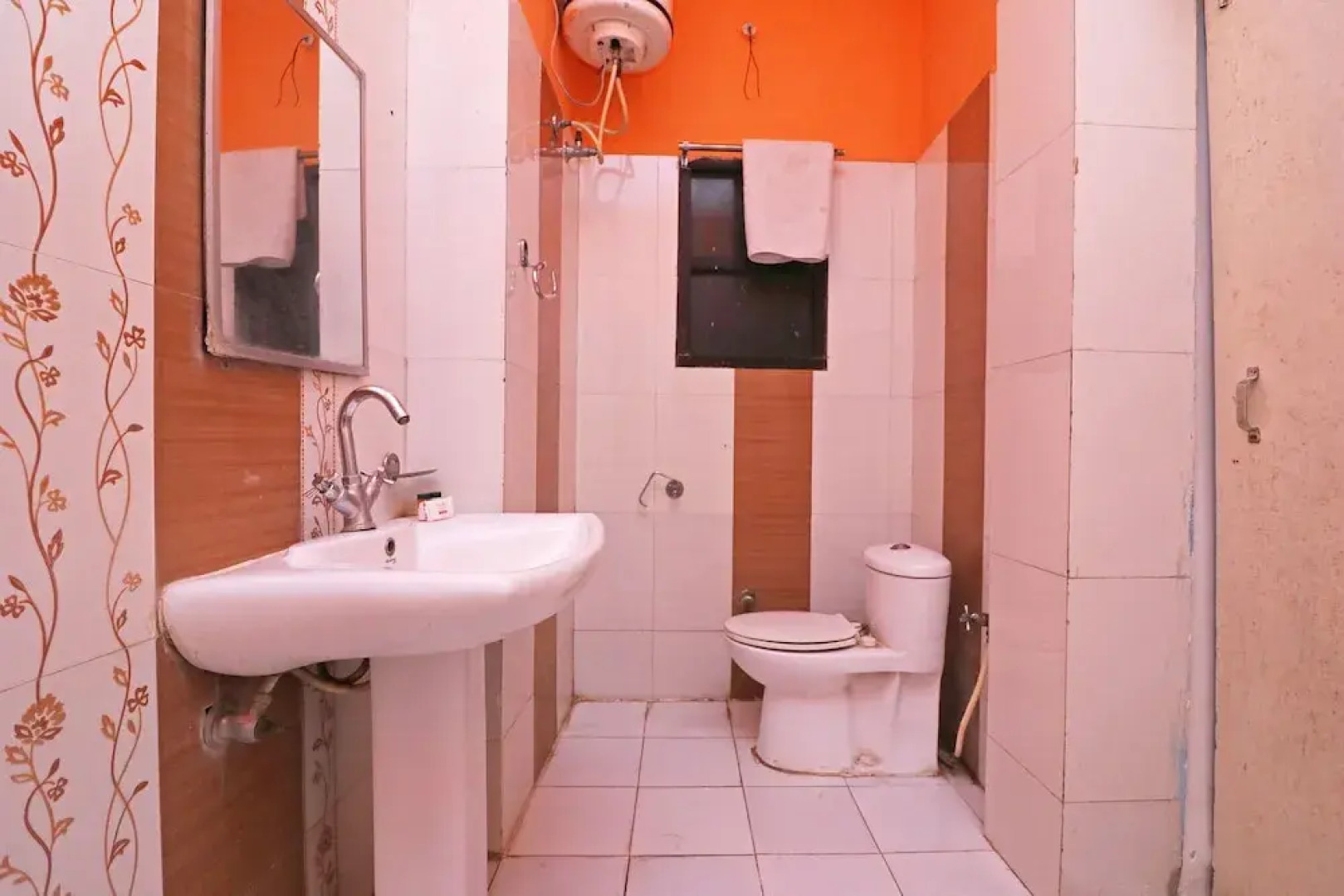 OYO Flagship 28169 Hotel Sagar