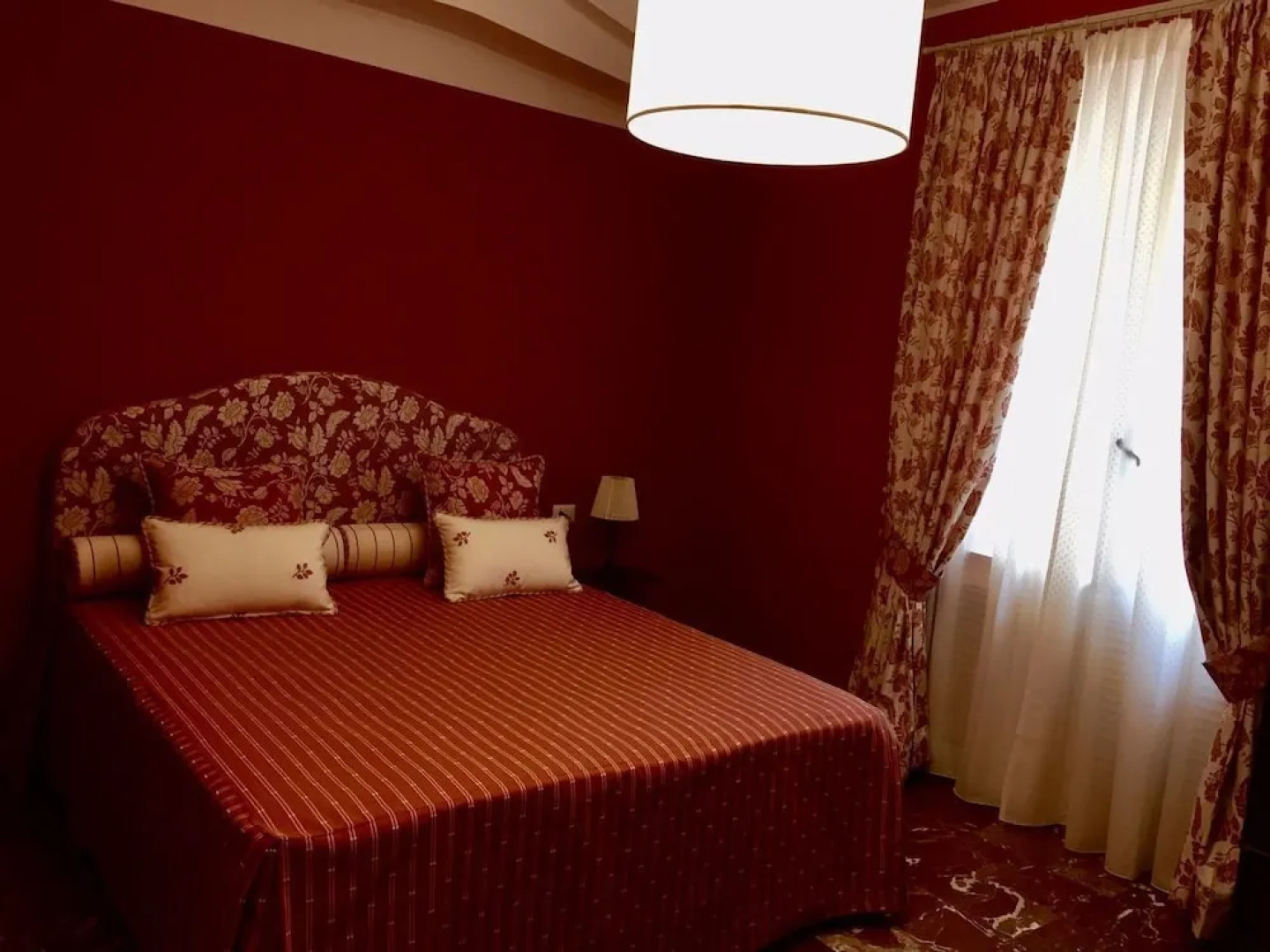 Allaportaccanto Bed & Breakfast