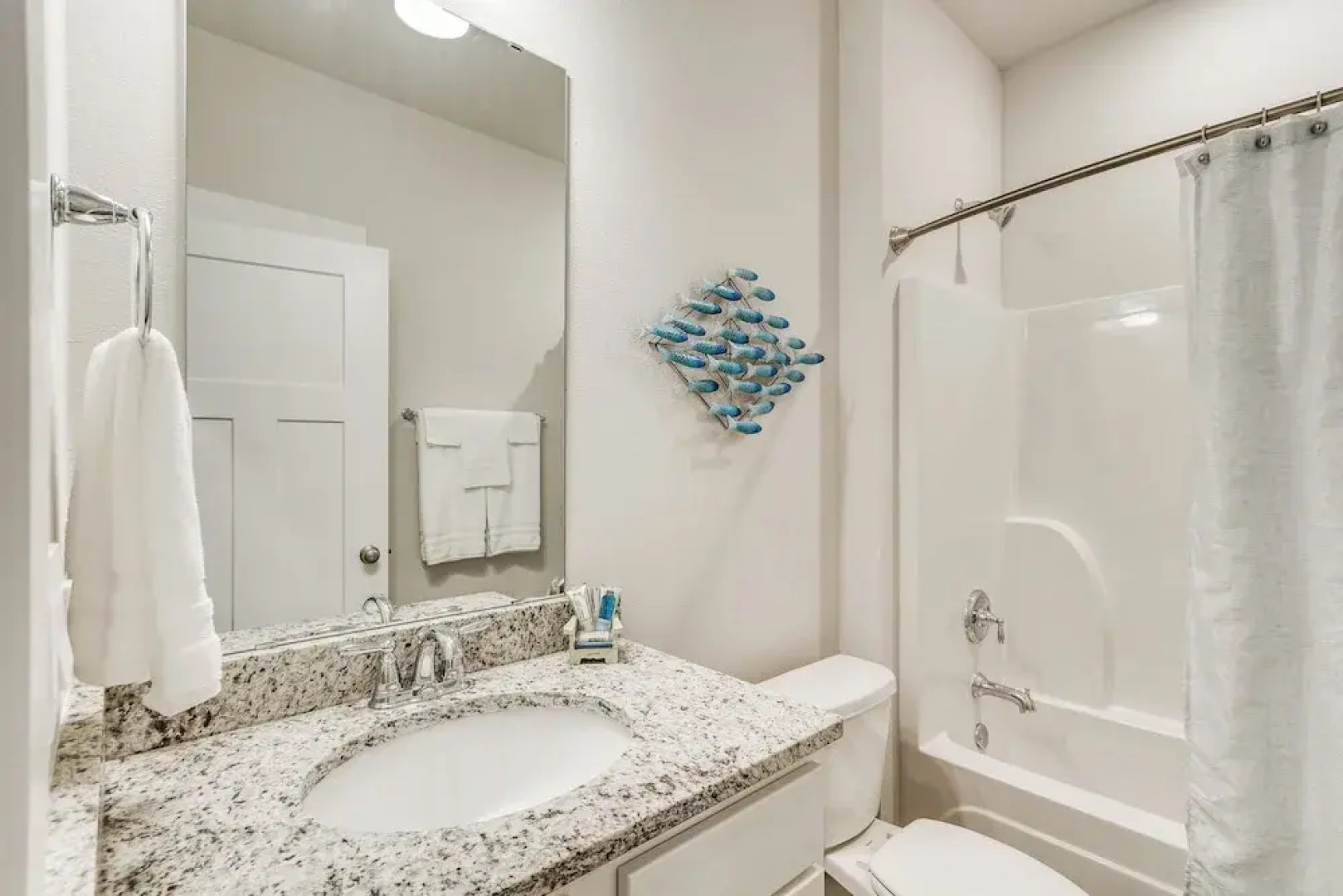 Gulf Breeze Home Rental: 8 Mi to Pensacola Beach!