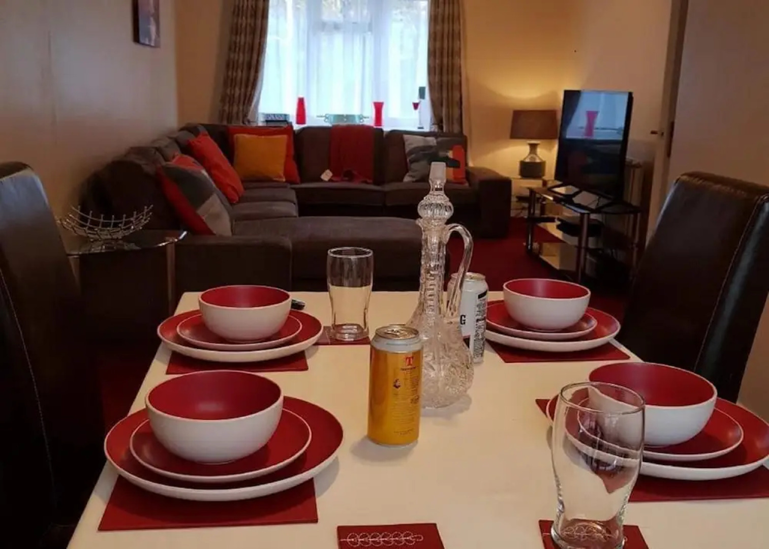 Huku Kwetu - Ravenhill House