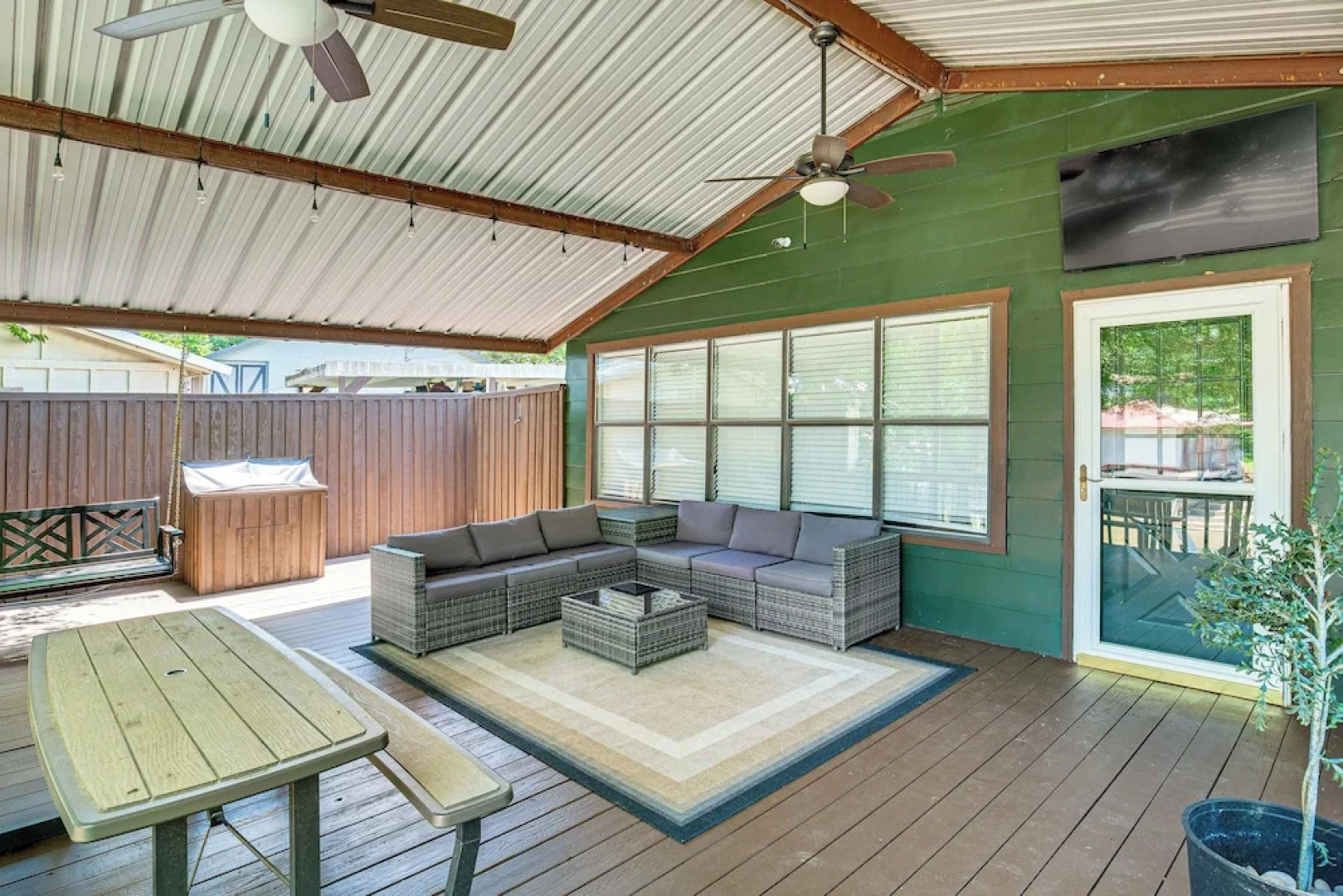 Spacious Deck: Waterfront Home in Gun Barrel City!