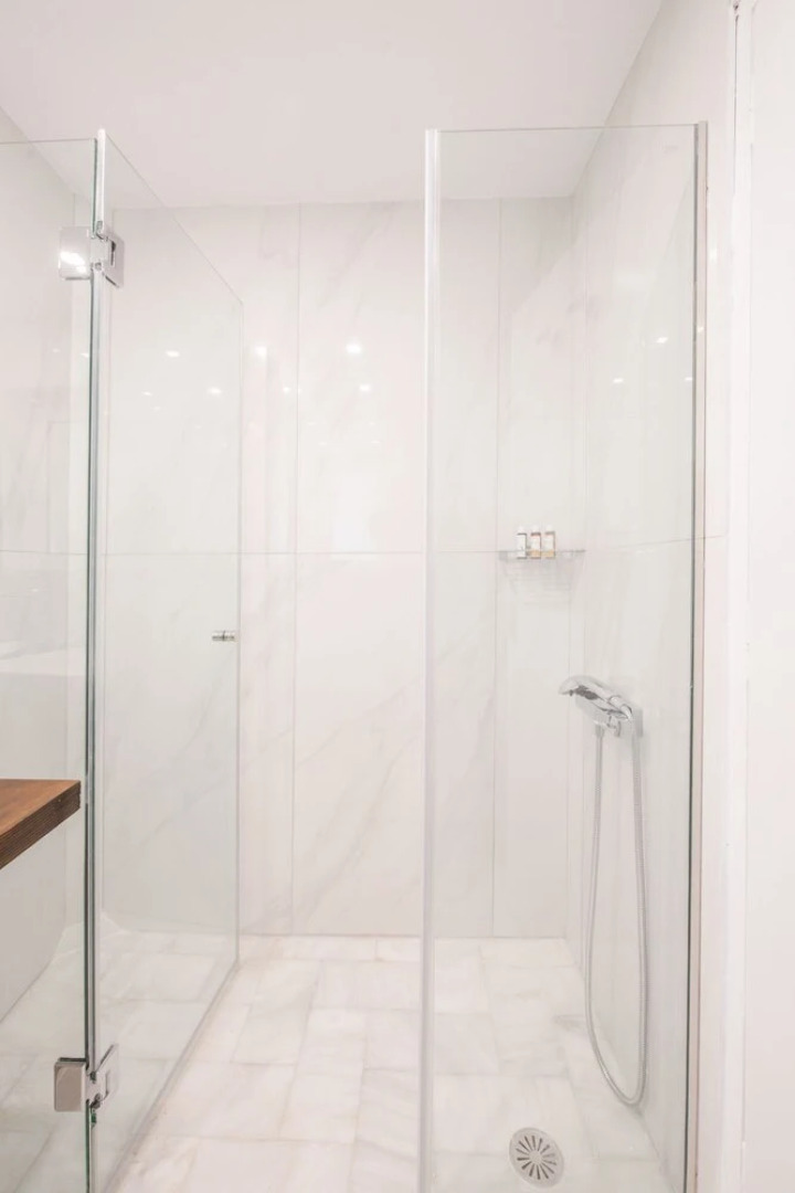 Poseidon's White Villa I