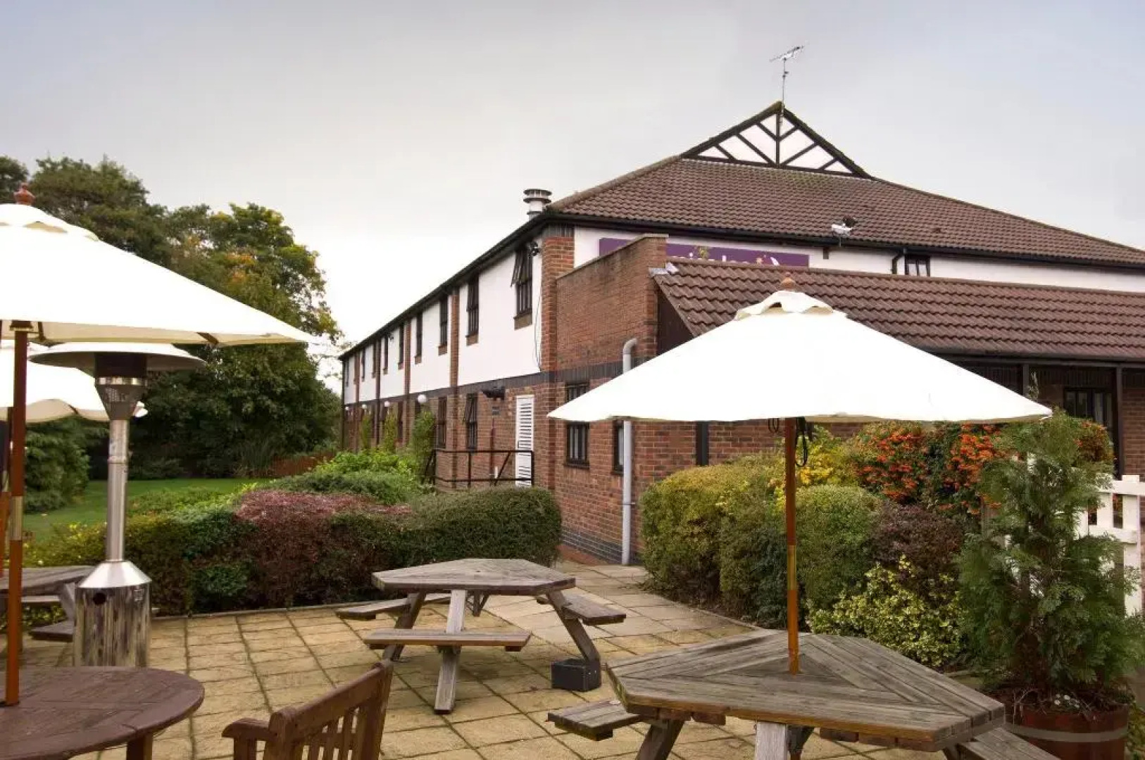Premier Inn Wirral (Heswall)