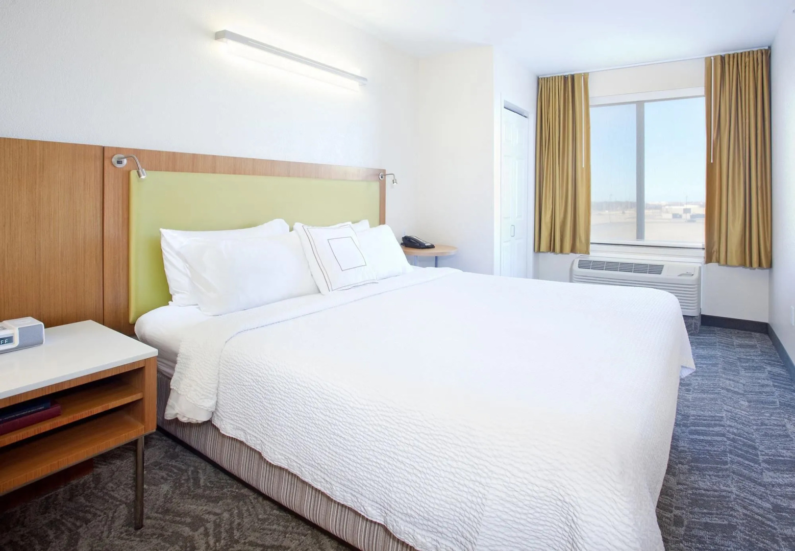 SpringHill Suites by Marriott Wichita East at Plazzio