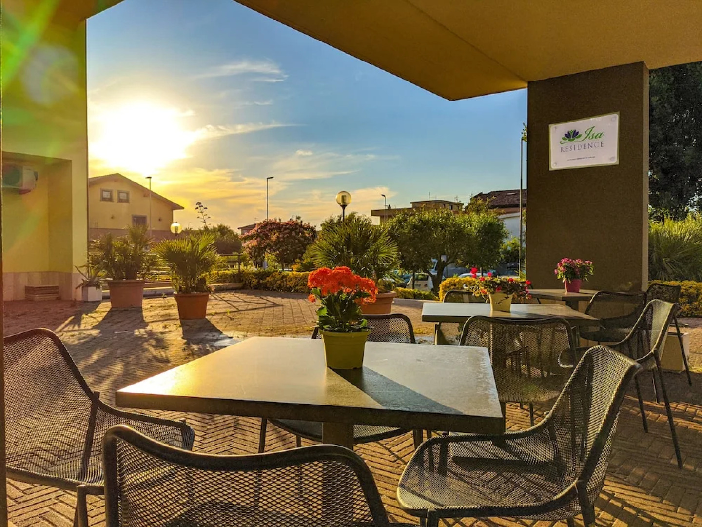 Isa Fiumicino Airport Residence