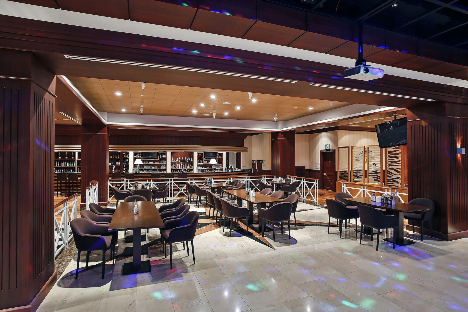 Hotel Hyundai by Lahan Mokpo