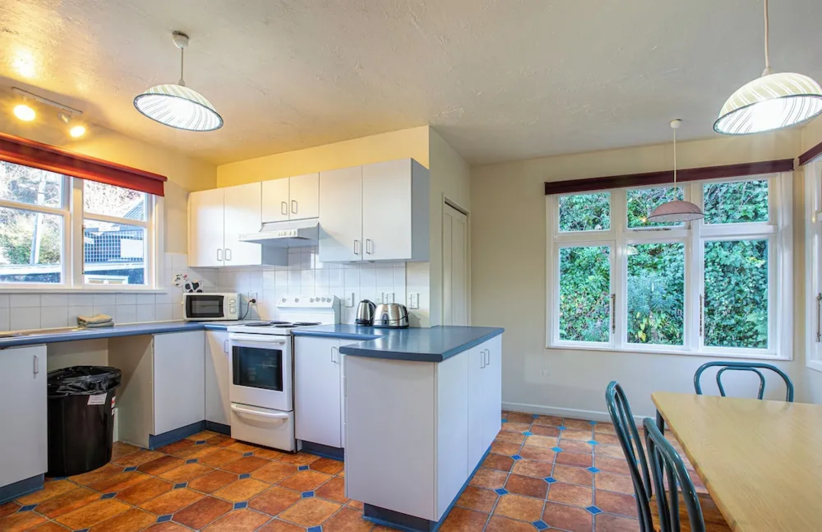 Pinewood Houses and Apartments