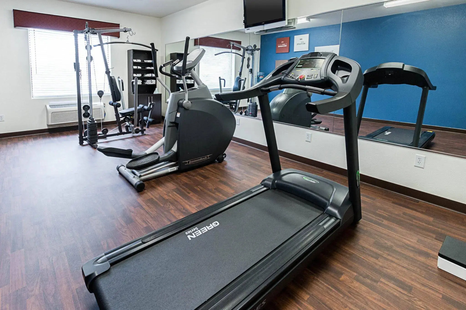 Comfort Suites Ennis