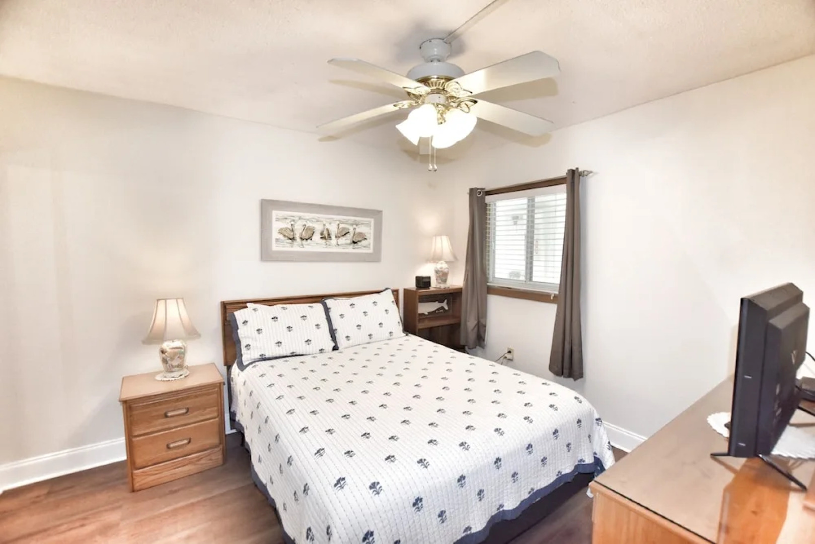 0711 Waters Edge Resort 2 Bedroom Condo by Redawning