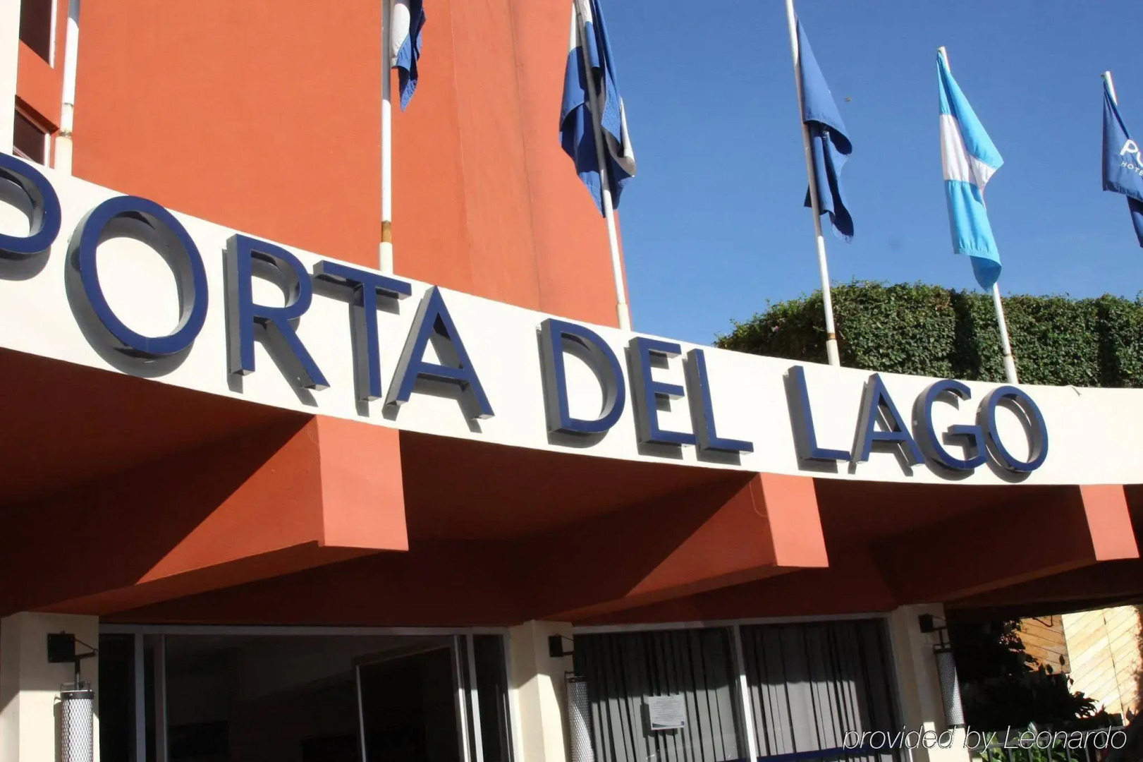 Porta Hotel del Lago