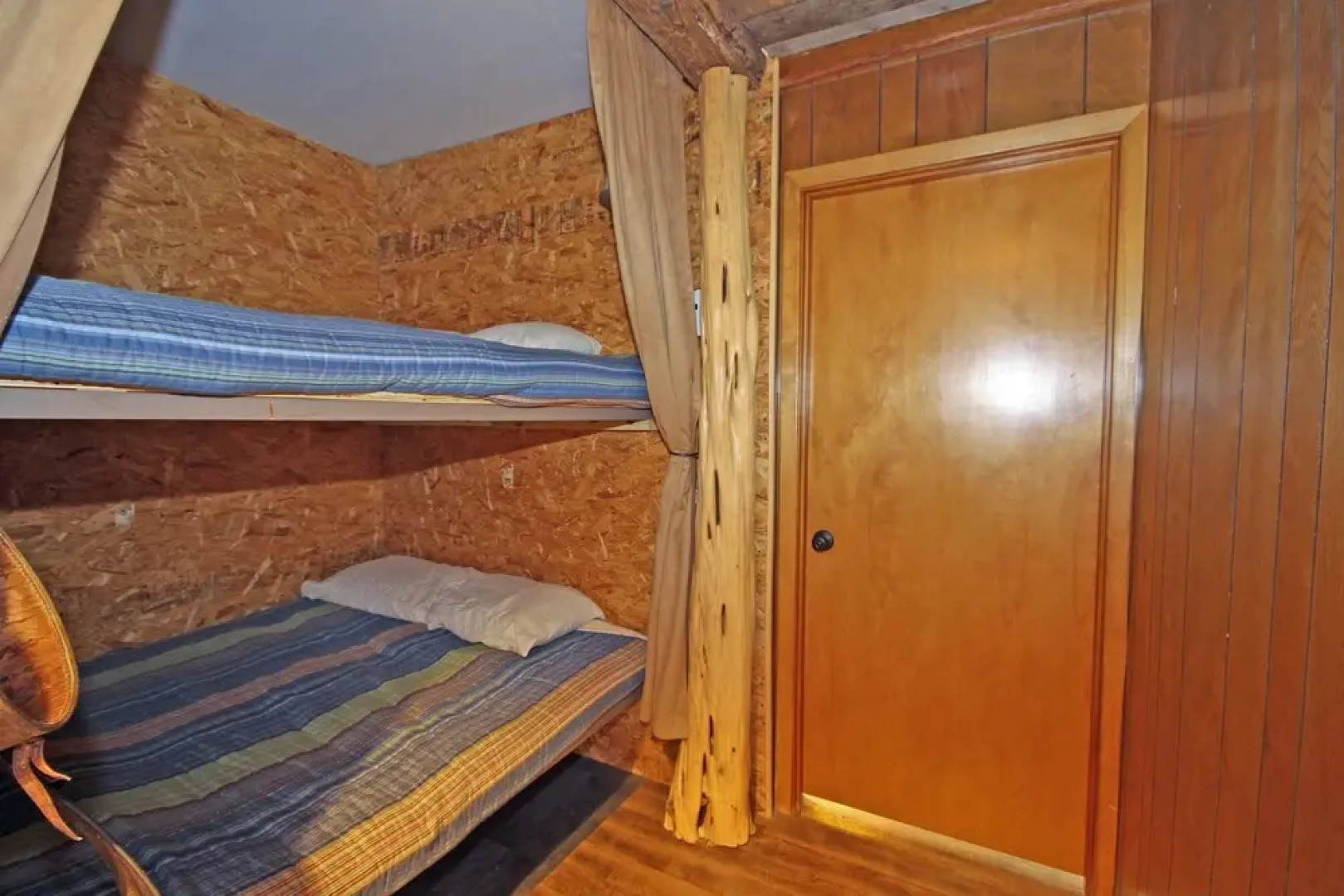 Lucky Goat House by RedAwning