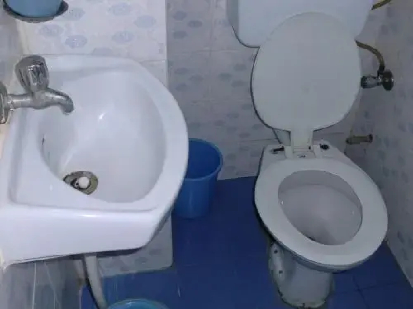 Residency Centre Point