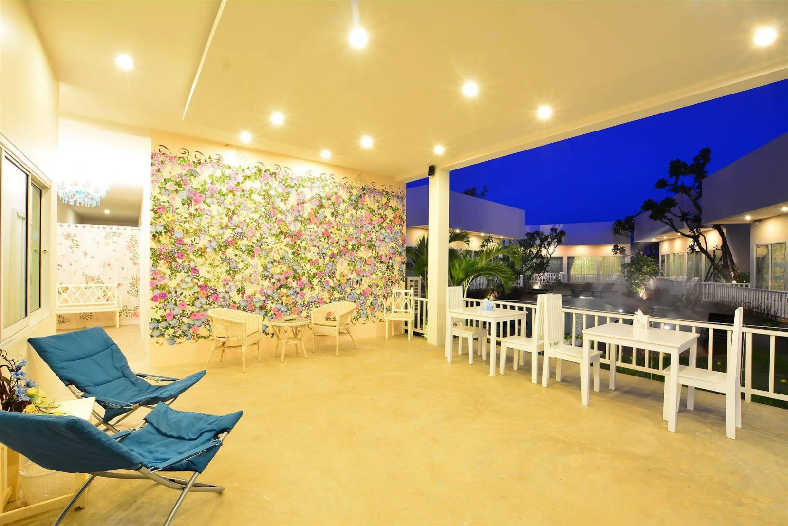 Kabantamor Hua Hin Pool Villa