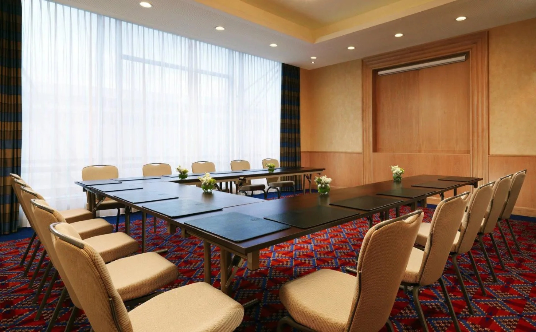 Sheraton Poznan Hotel