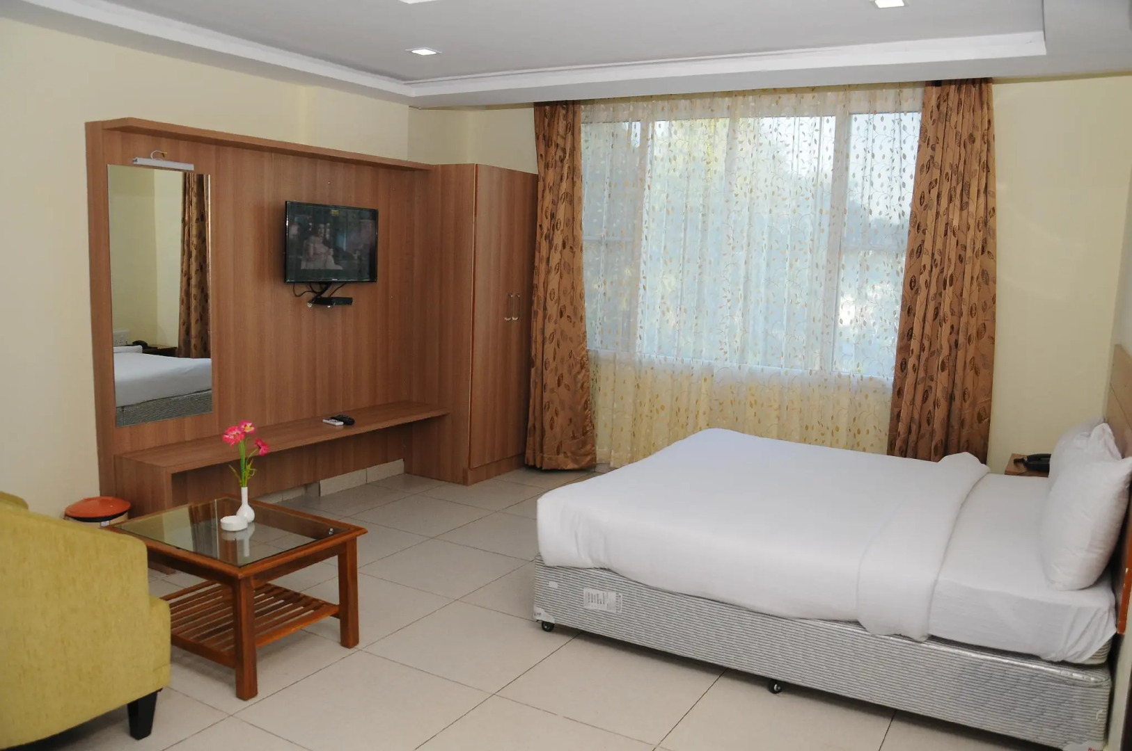 The Garden Asia Resort - Mysore Road