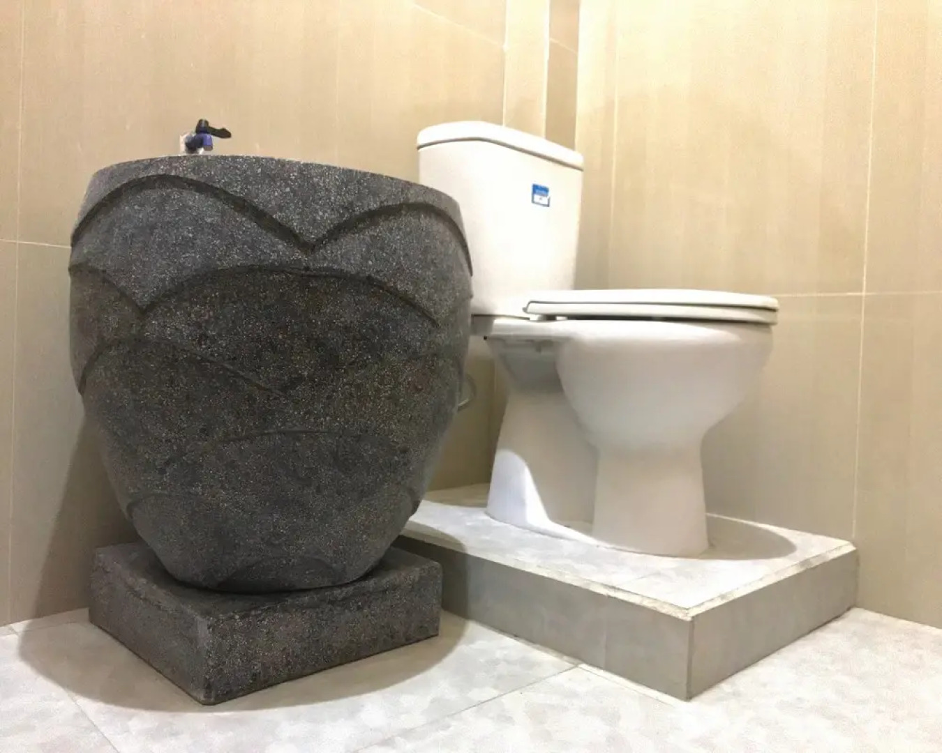 Grand Hagawa Syariah near Alun Alun Lamongan RedPartner