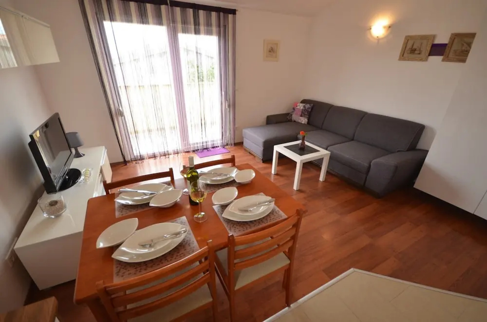 Apartments Tomasevic