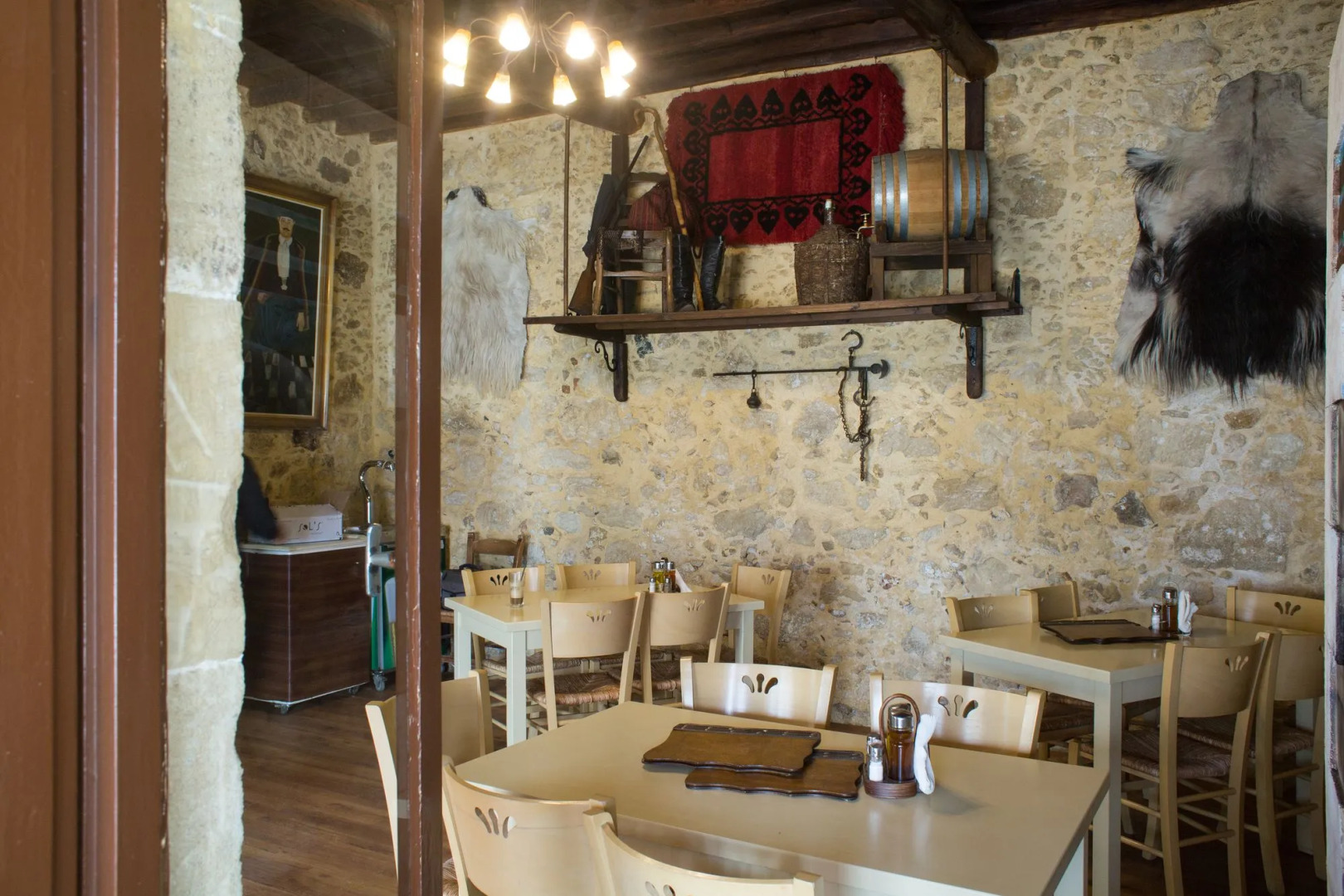 Agarathos Traditional Rooms