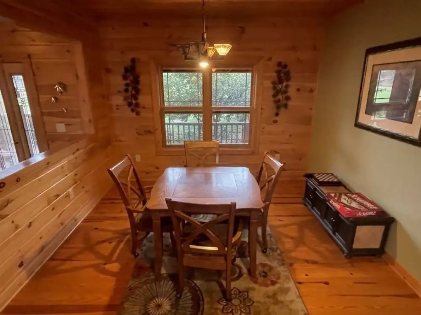 Deluxe log cabin! Pet and motorcycle friendly - enjoy nature with family and friends! 3 Bedroom Cabin by RedAwning