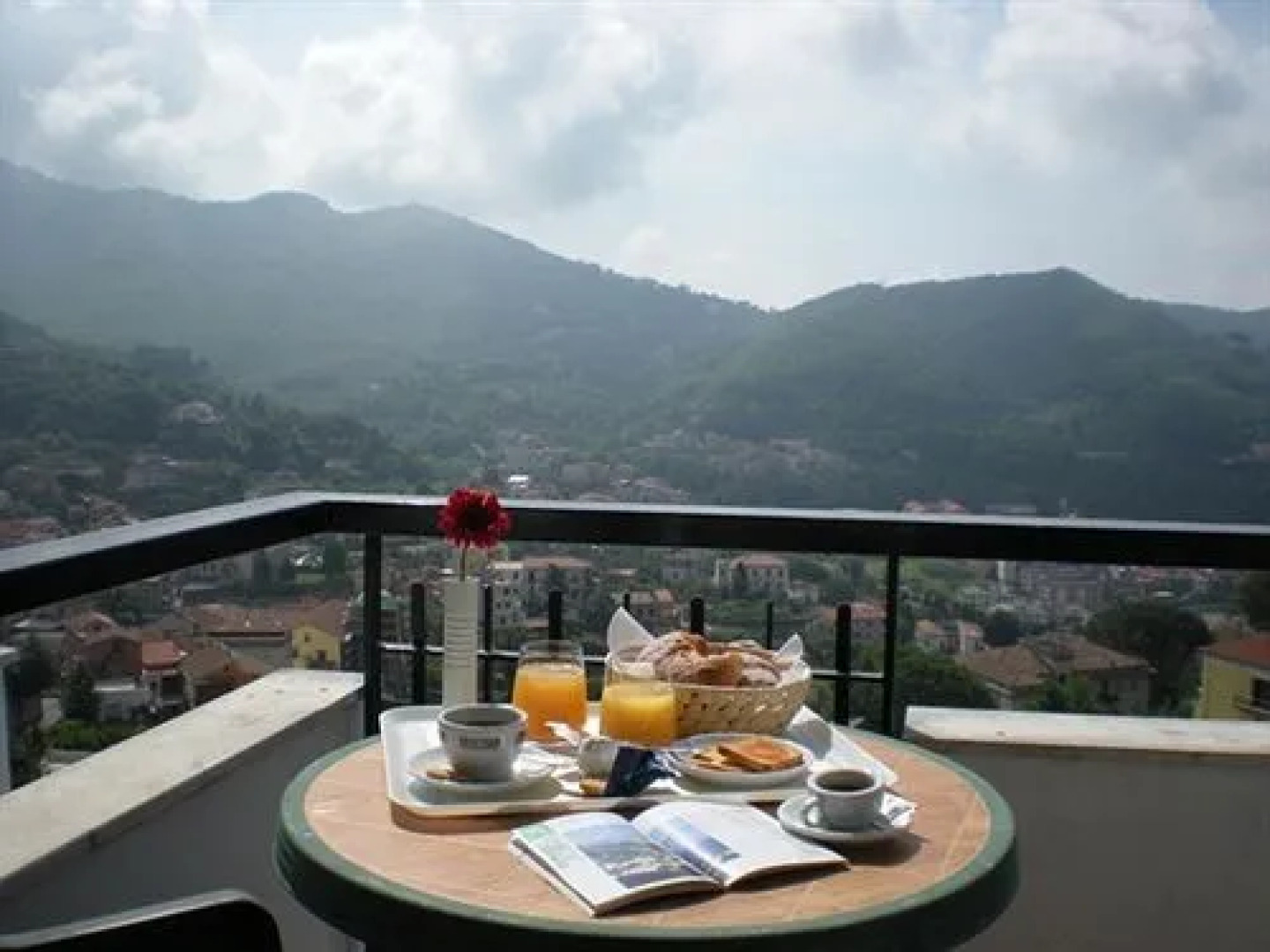 Hotel Pineta Ristorante Castello