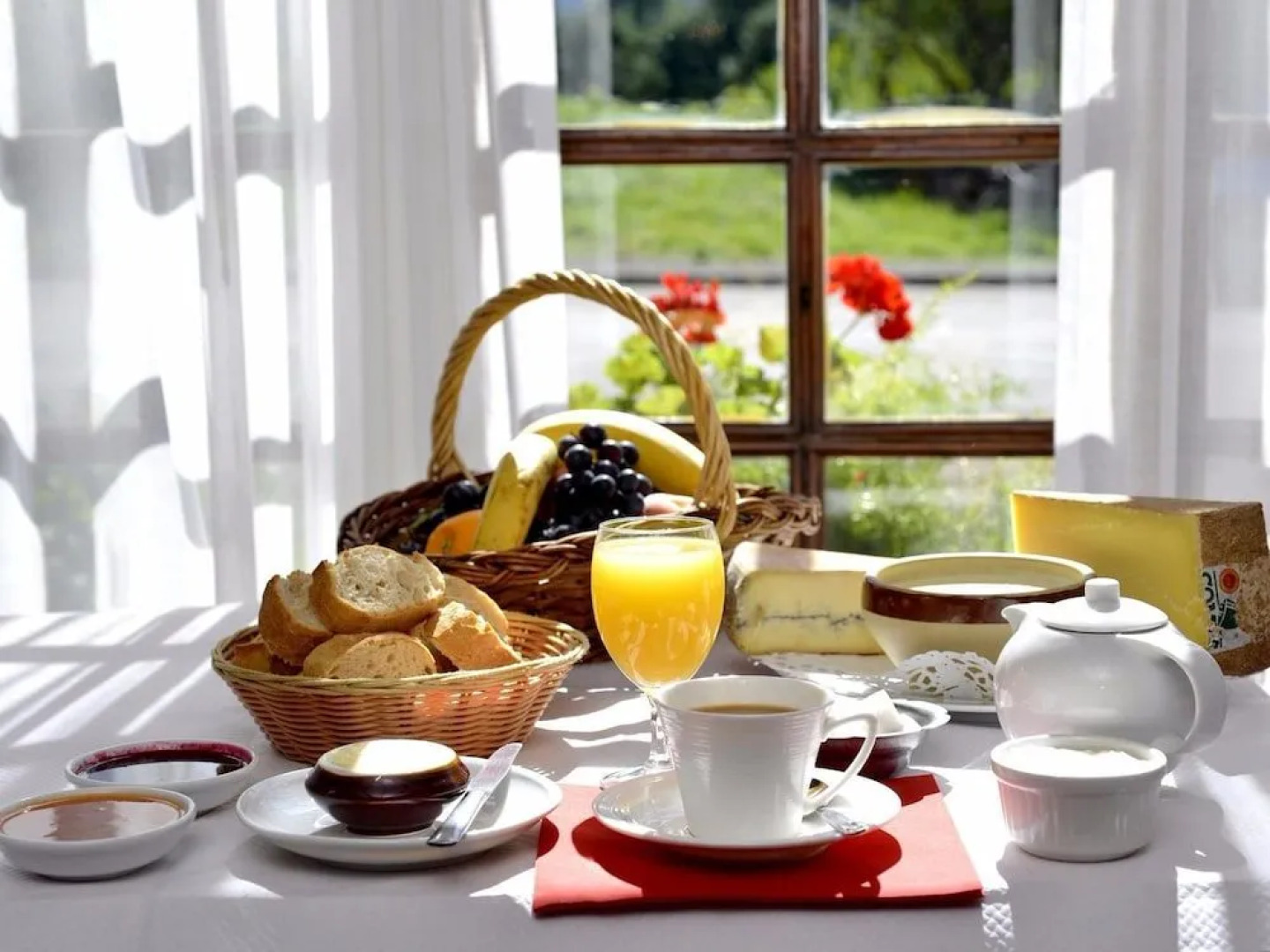 Hotel Restaurant Du Commerce