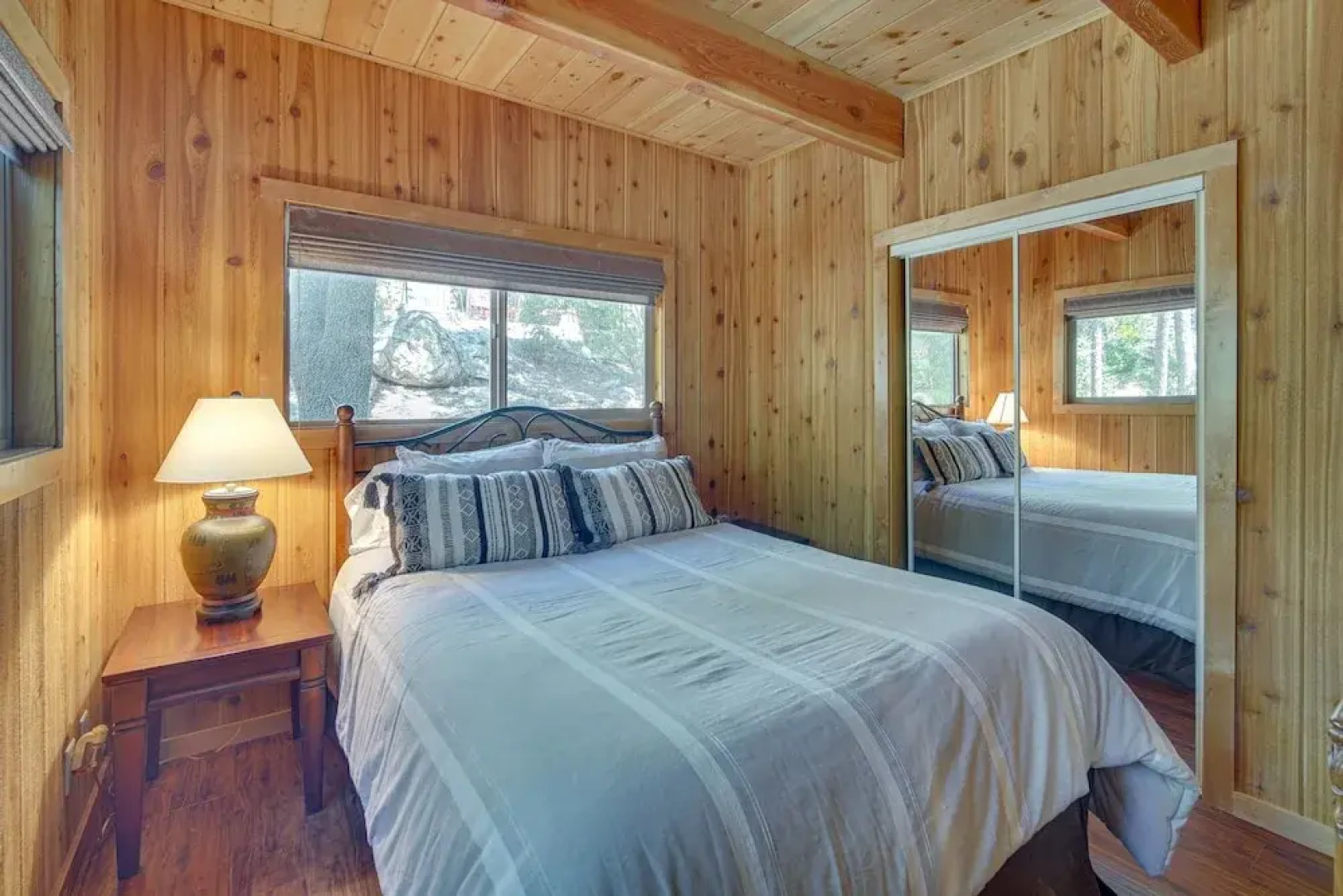Serene Cabin Rental Near Lake Arrowhead Village!