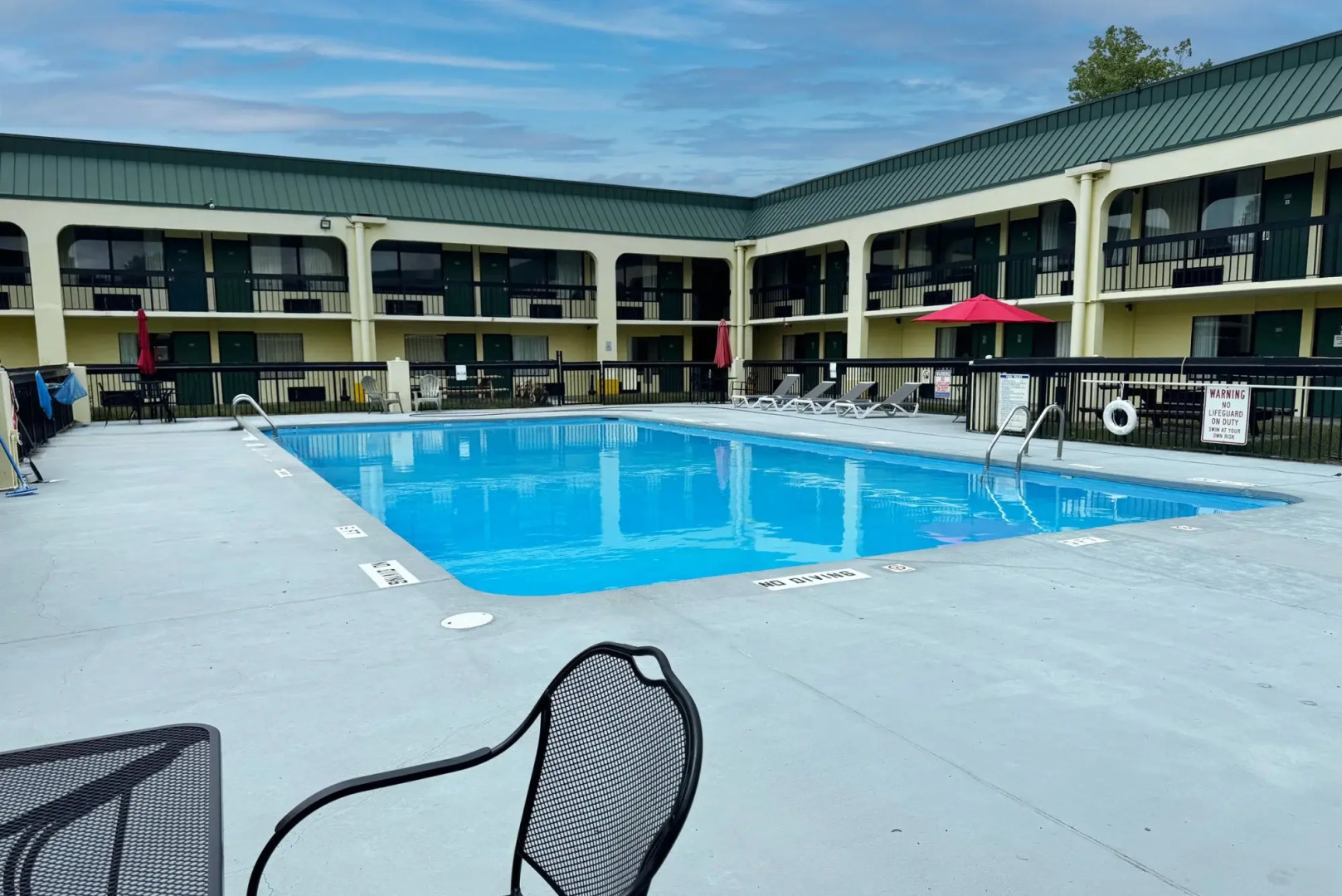 Red Carpet Inn and Suites Kinston NC