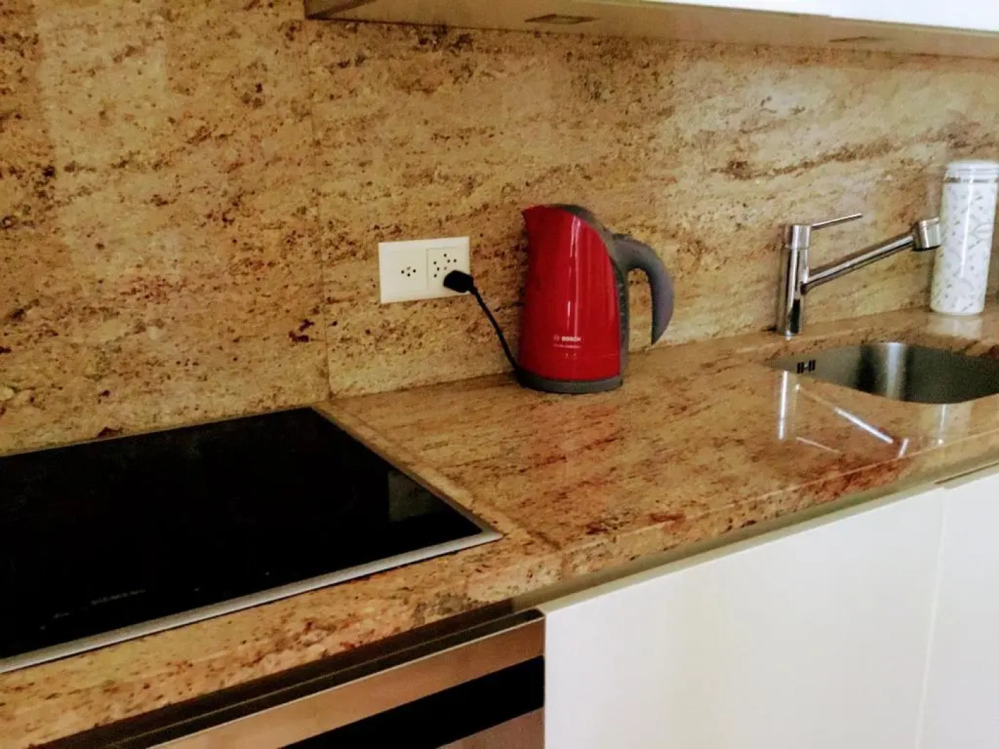 Central lakefront apartment