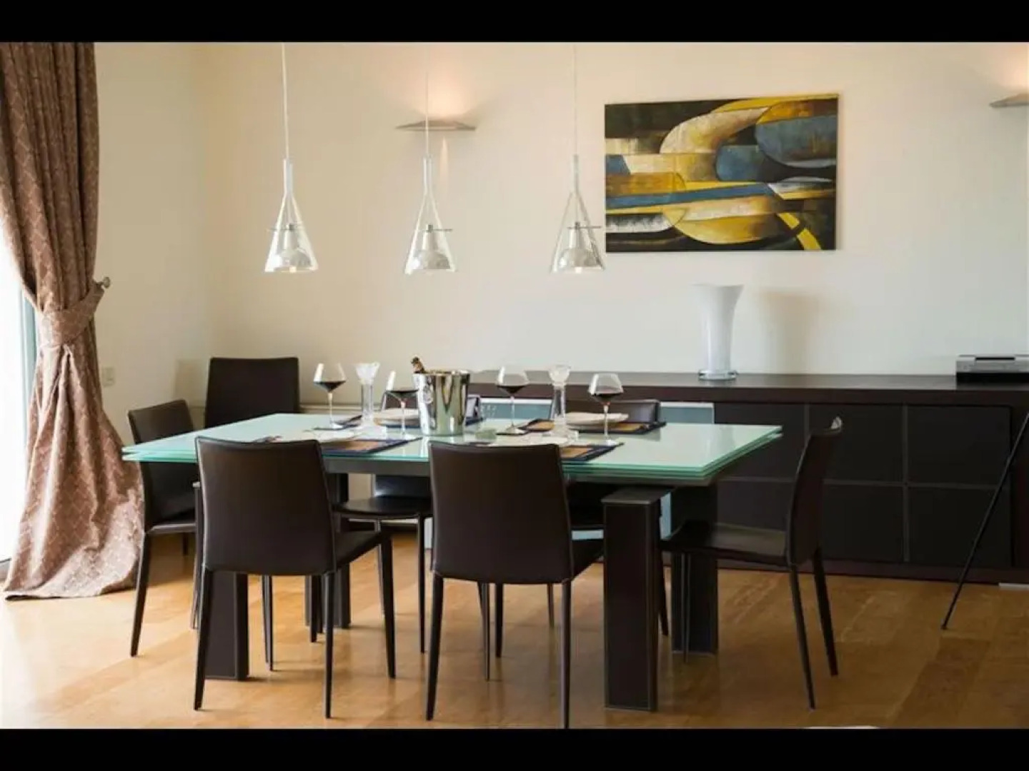 Luxury Villa Beachfront 5 Bedrooms 10-12 Persons