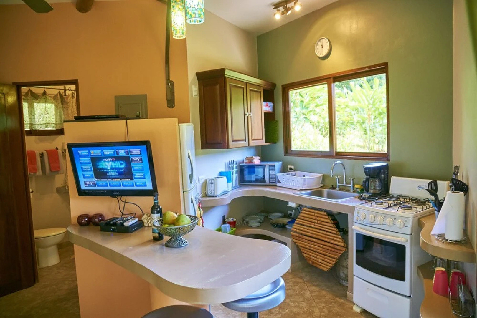 Manoas Luxury Camping and Villa Rentals