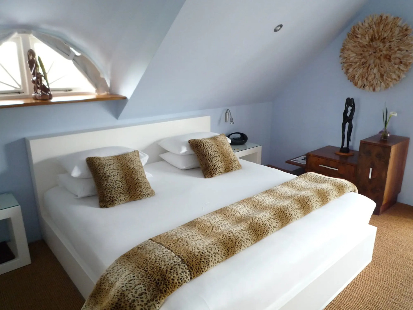 Rothman Manor Guest House