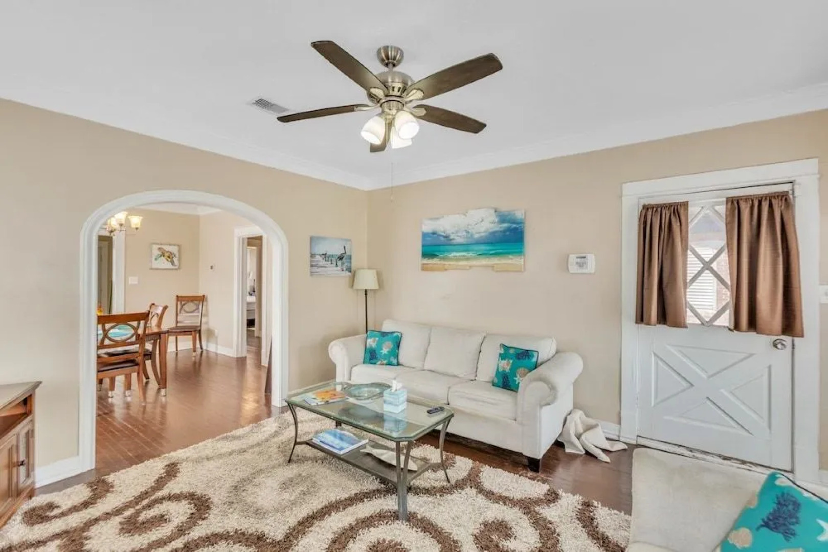 Sand Of Time Cottage 2 Bedroom Cottage By Redawning