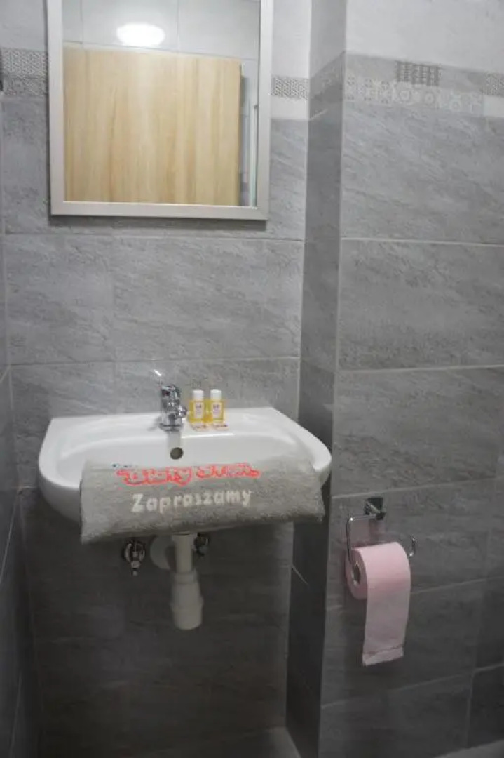 Pokoje Gościnne "BIAŁY SŁOŃ"