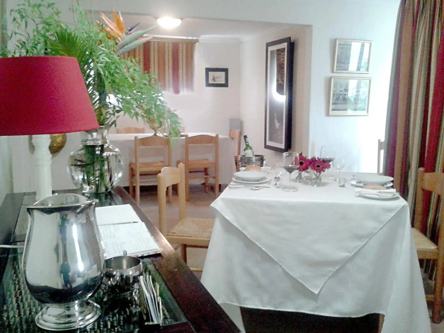 Riverbend Country House