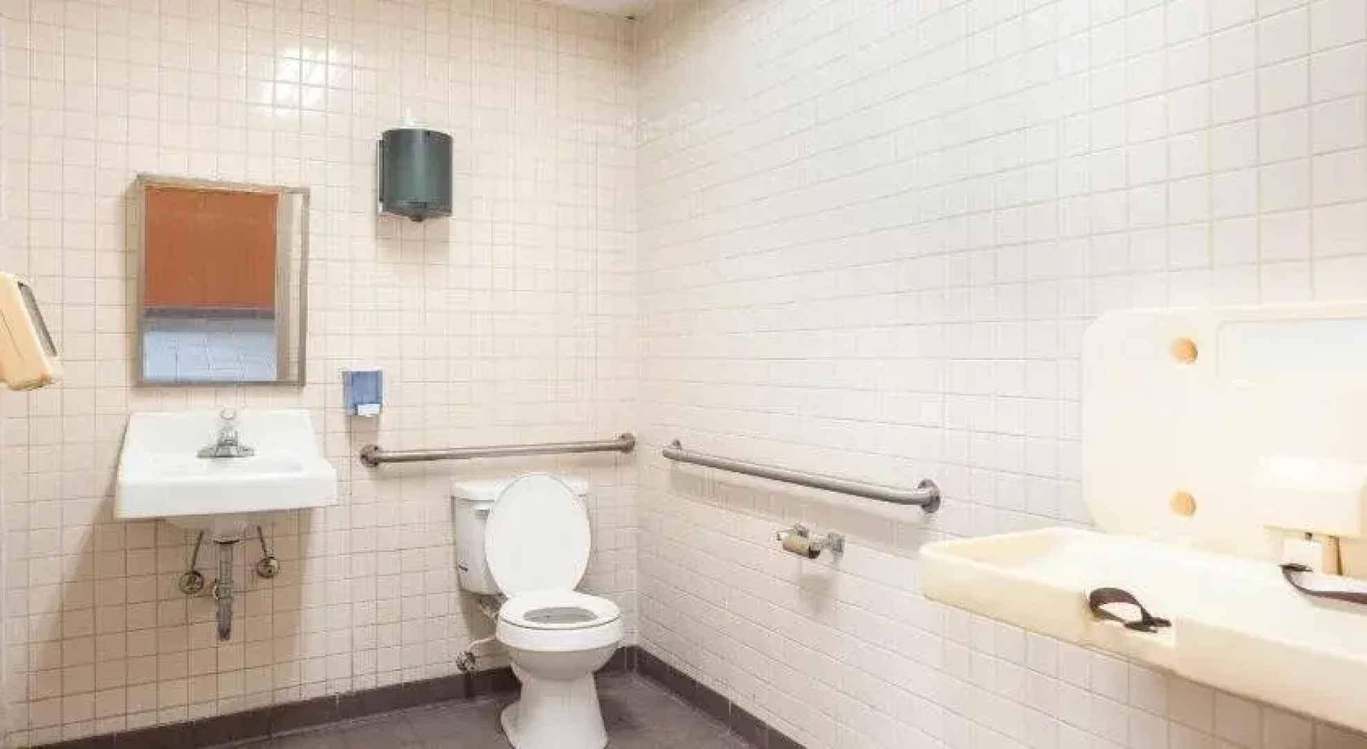 OYO Hotel Sweetwater TN West