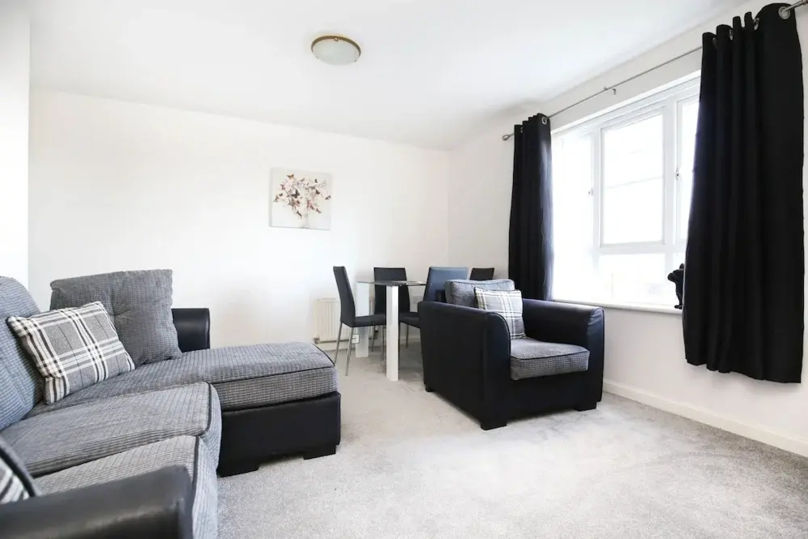 Week2Week Stunning 2 Bed Tynemouth Apartment