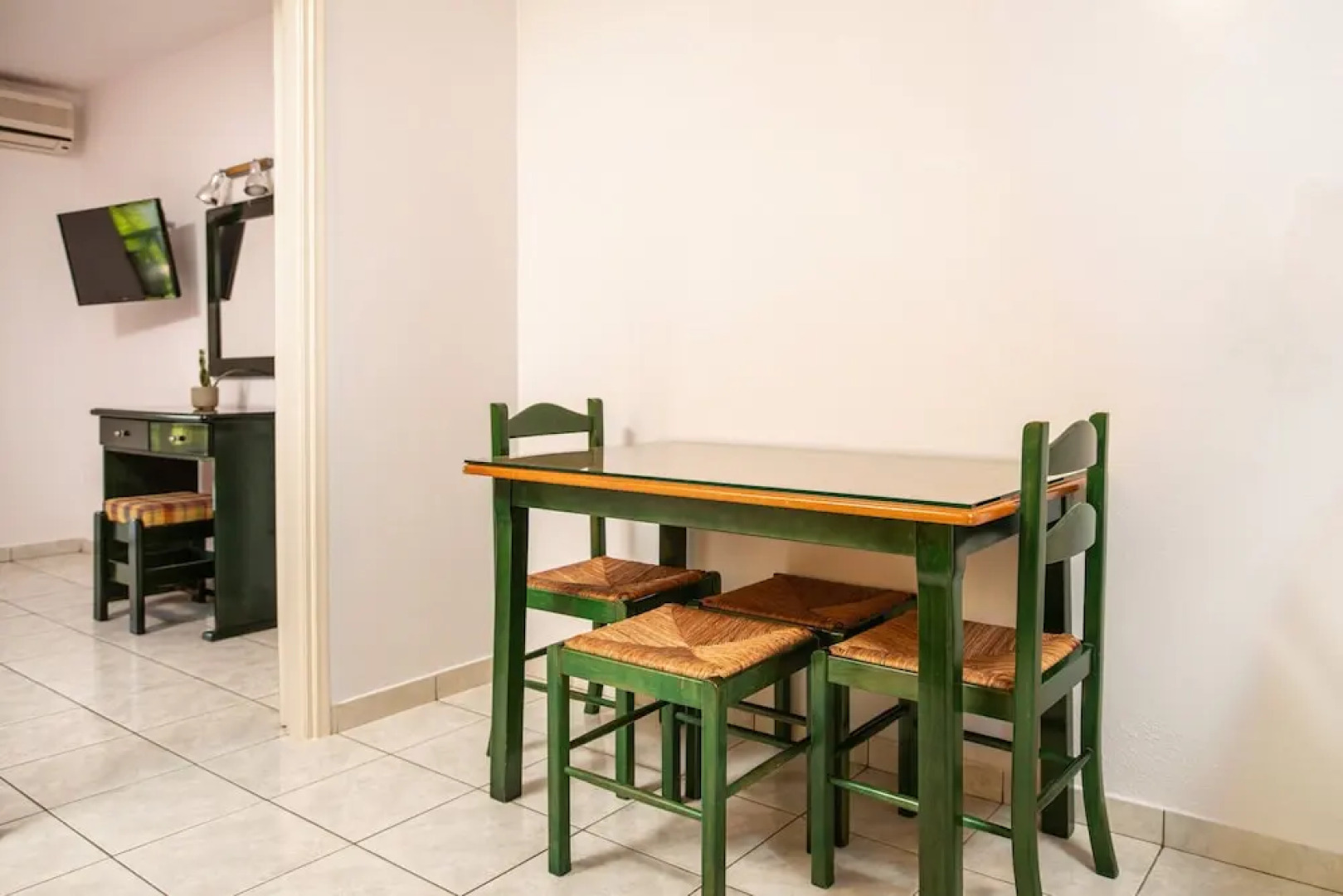 Sea View Beach Hotel