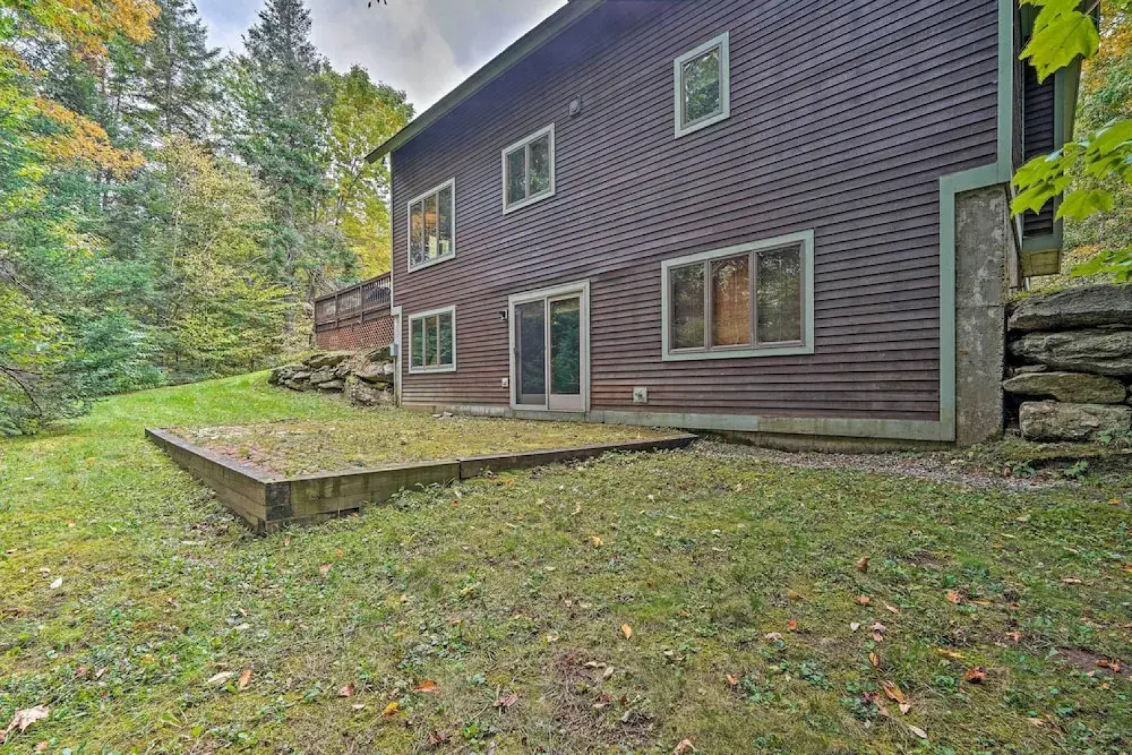 Spacious Dover Refuge ~ 5 Mi to Mount Snow!