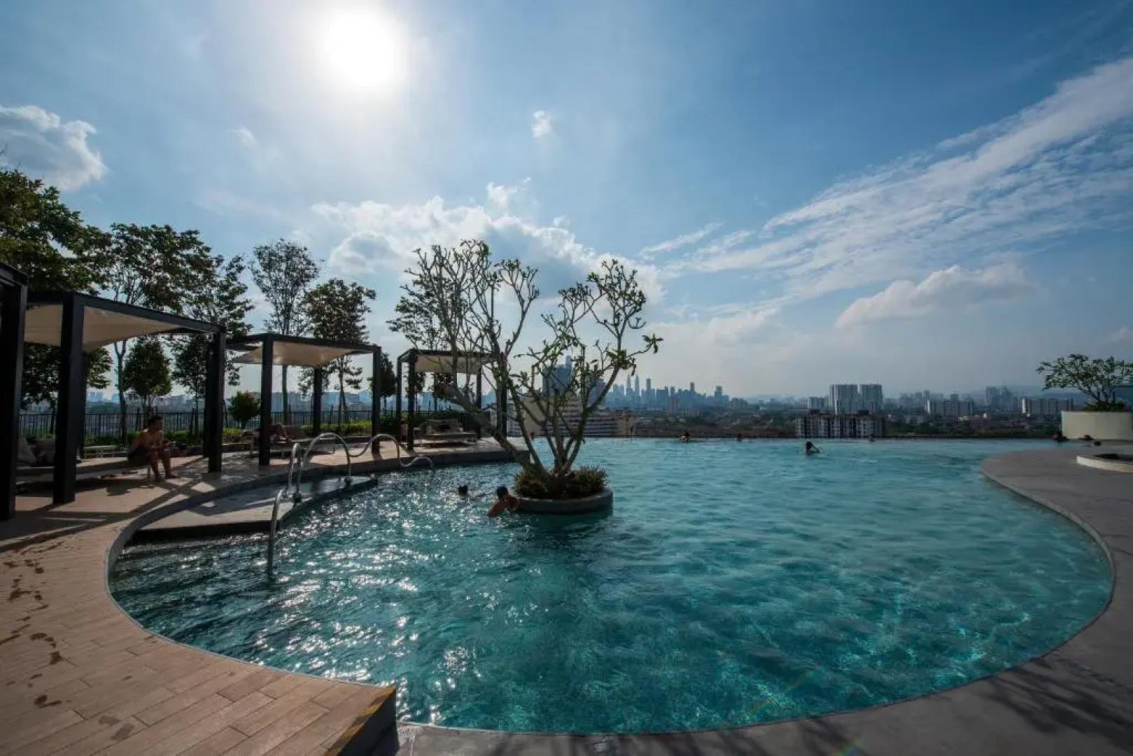 #28Blvd Professional Designer CozyHome with free parking