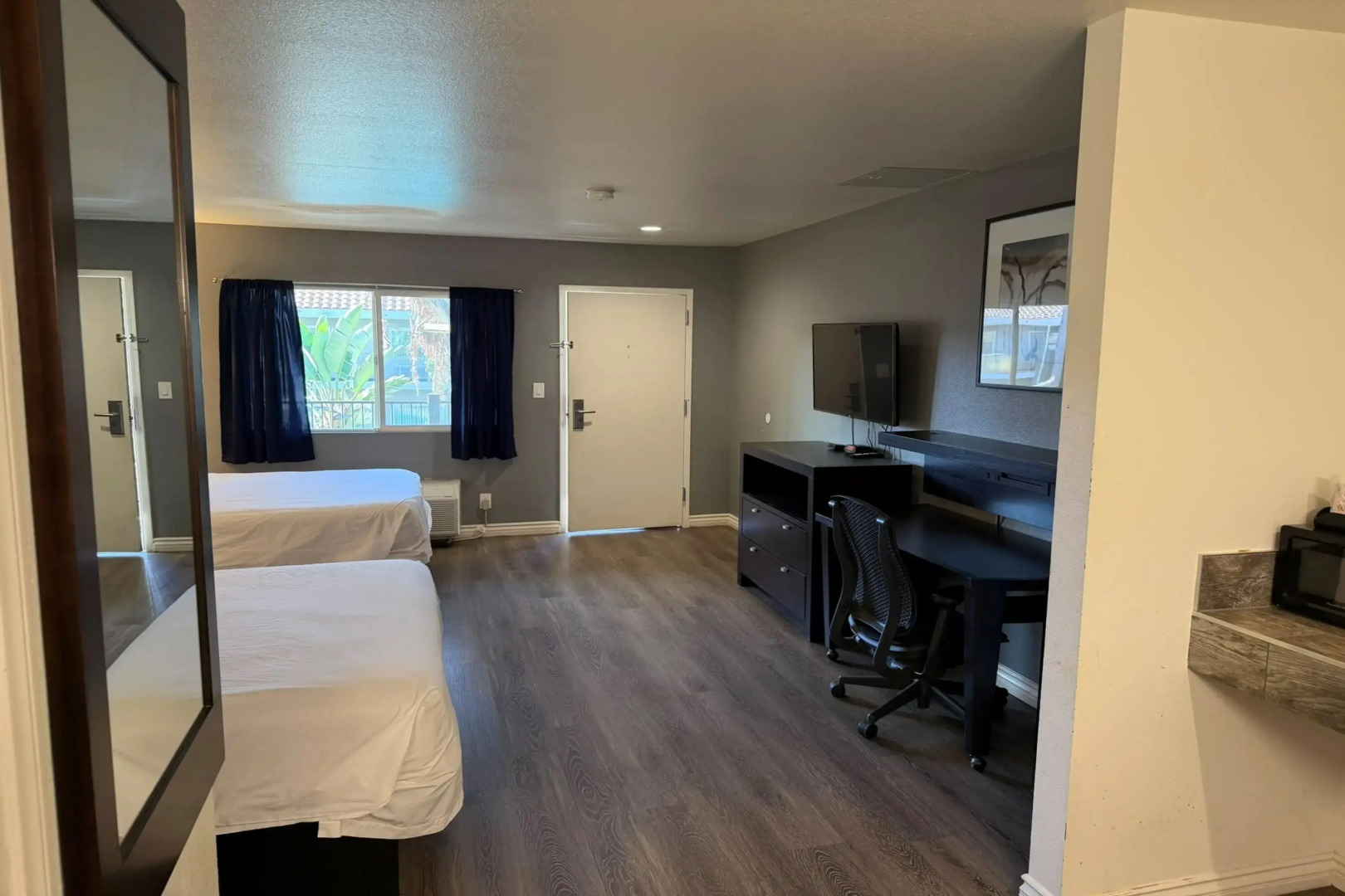 Travelodge by Wyndham Hemet CA