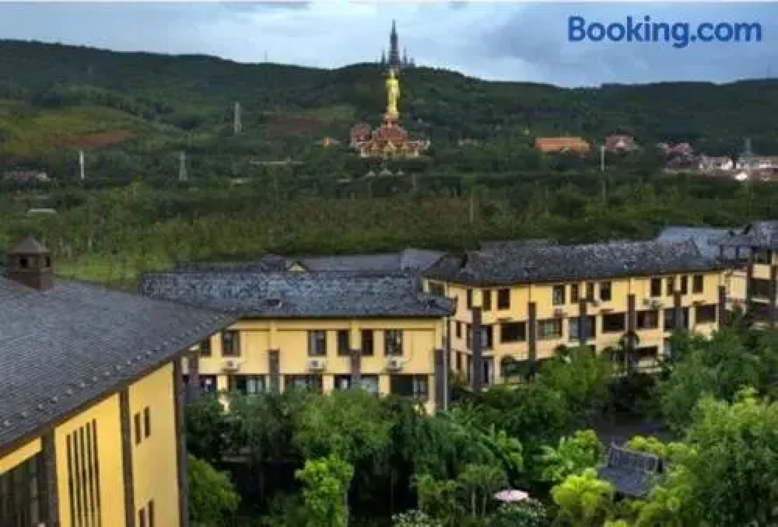 Ramada Plaza by Wyndham Xishuangbanna South