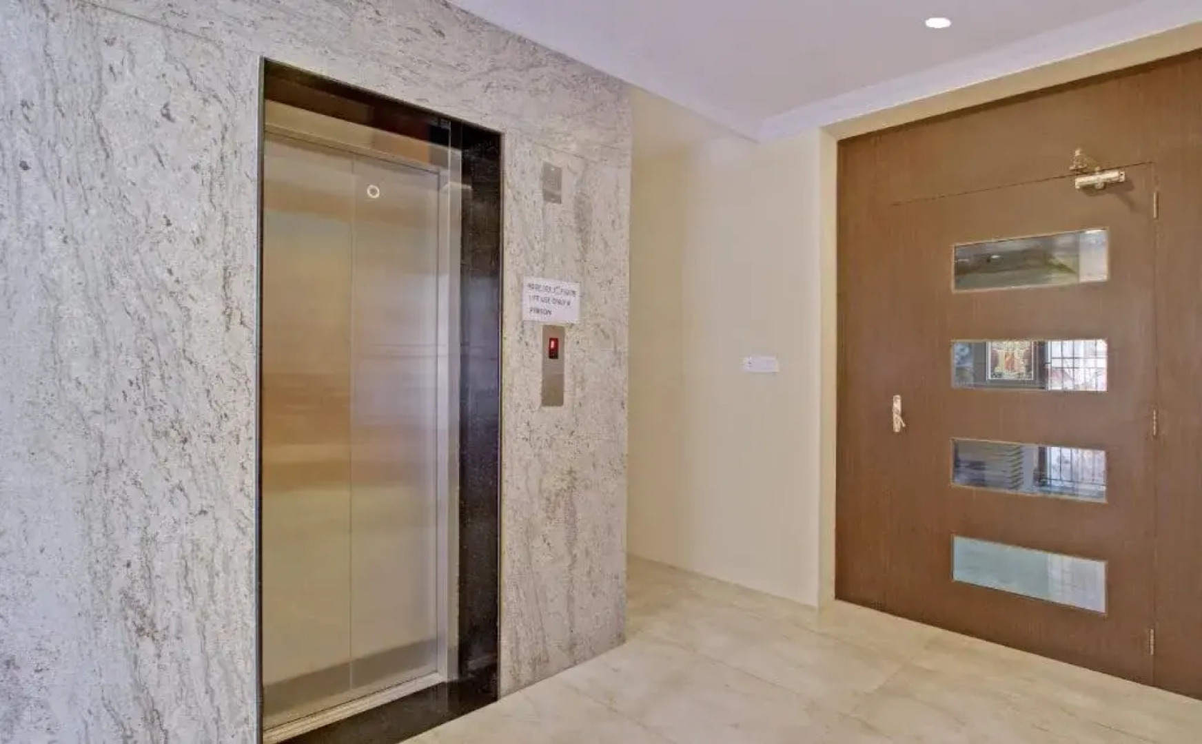 Aar Royal Residency By OYO Rooms