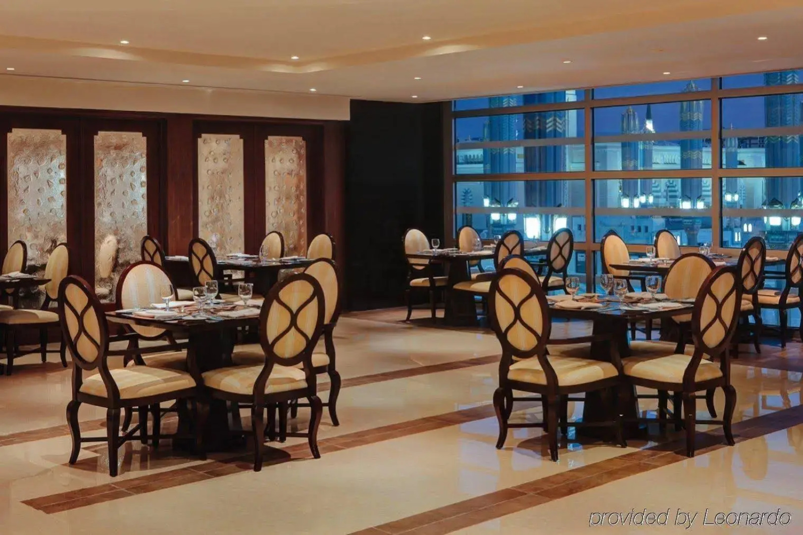 Anwar Al Madinah Mövenpick Hotel