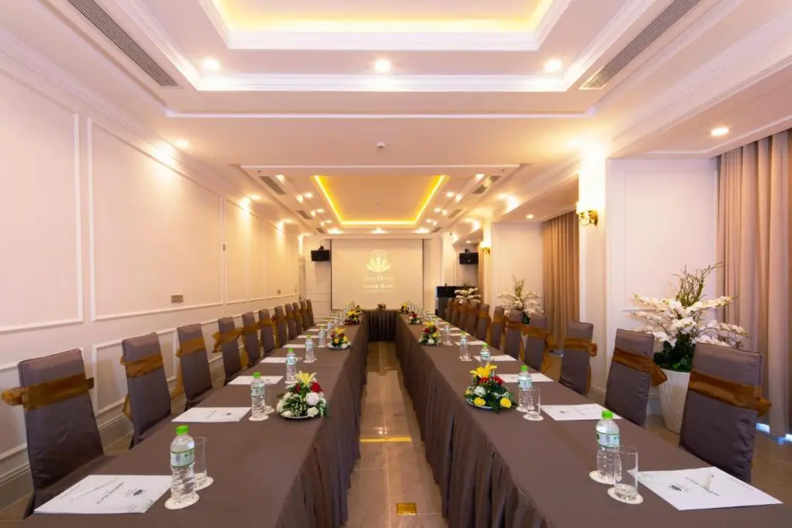 Mercure Nha Trang Beach