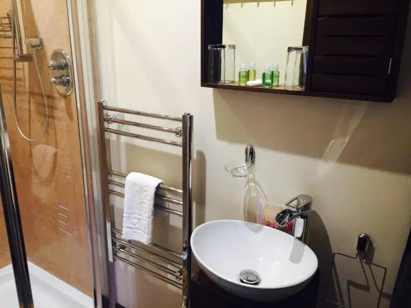 The Lodge on the Loch