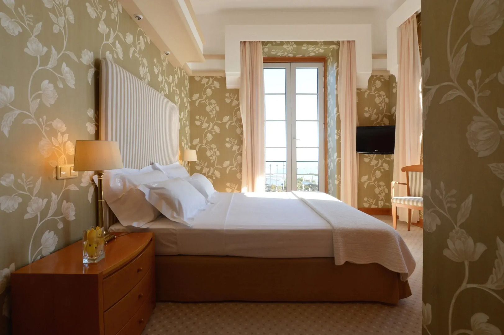 Pousada de Viana do Castelo - Historic Hotel