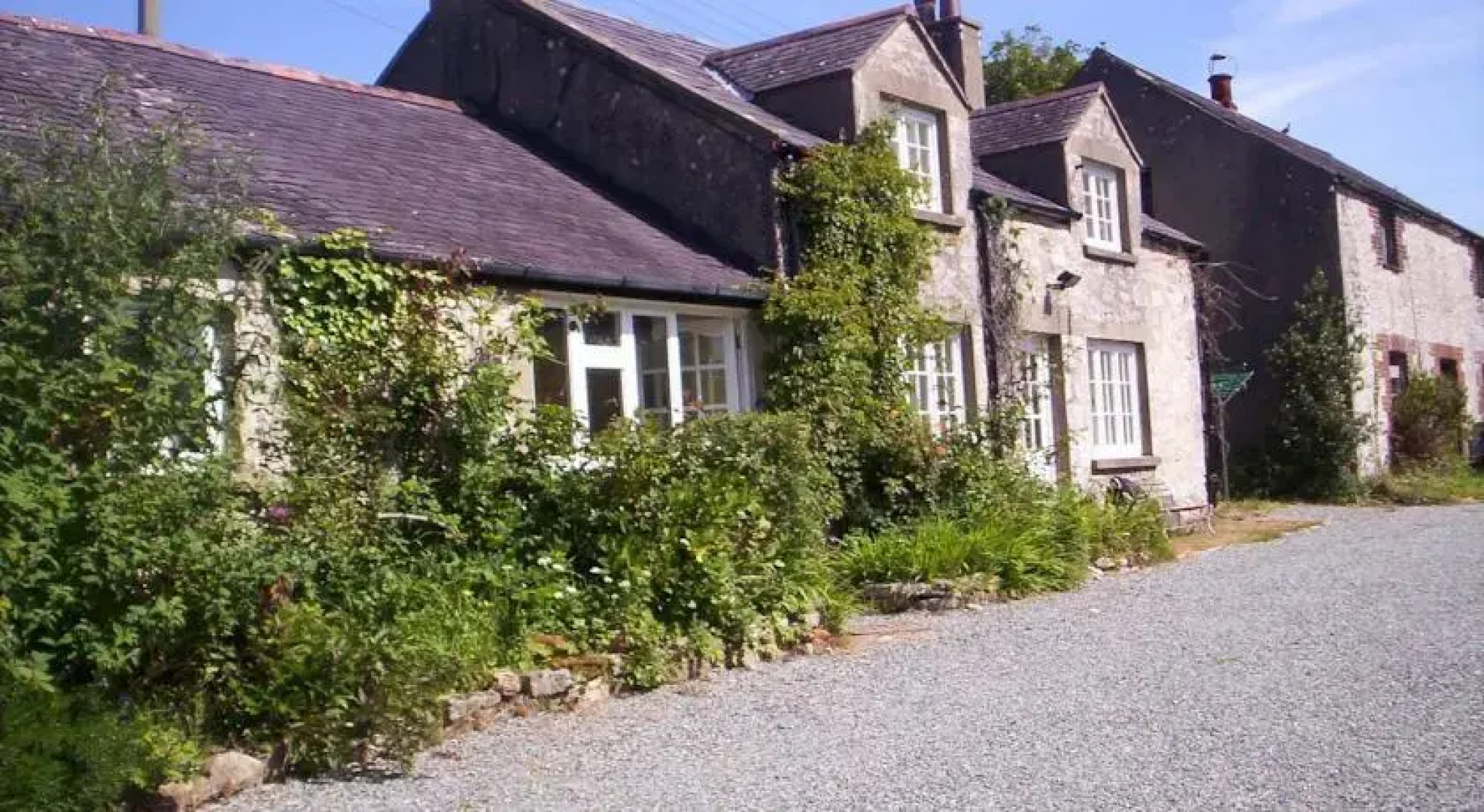 Lleiniog Holiday Cottages