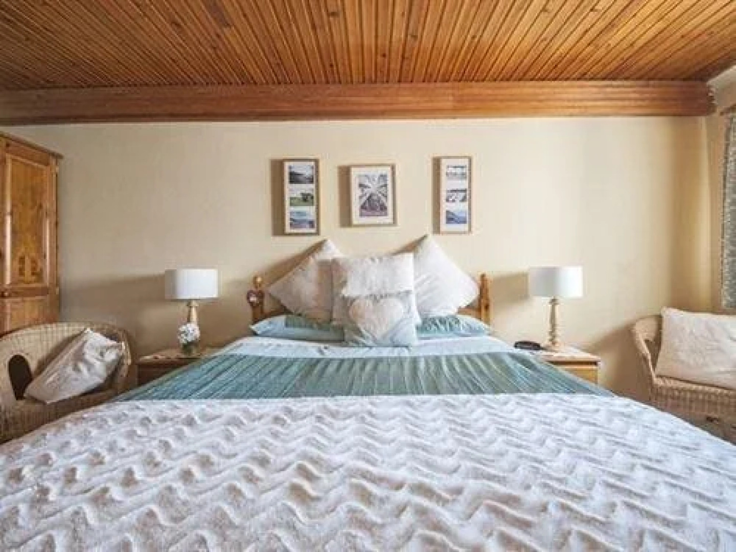 New Farm Bed And Breakfast