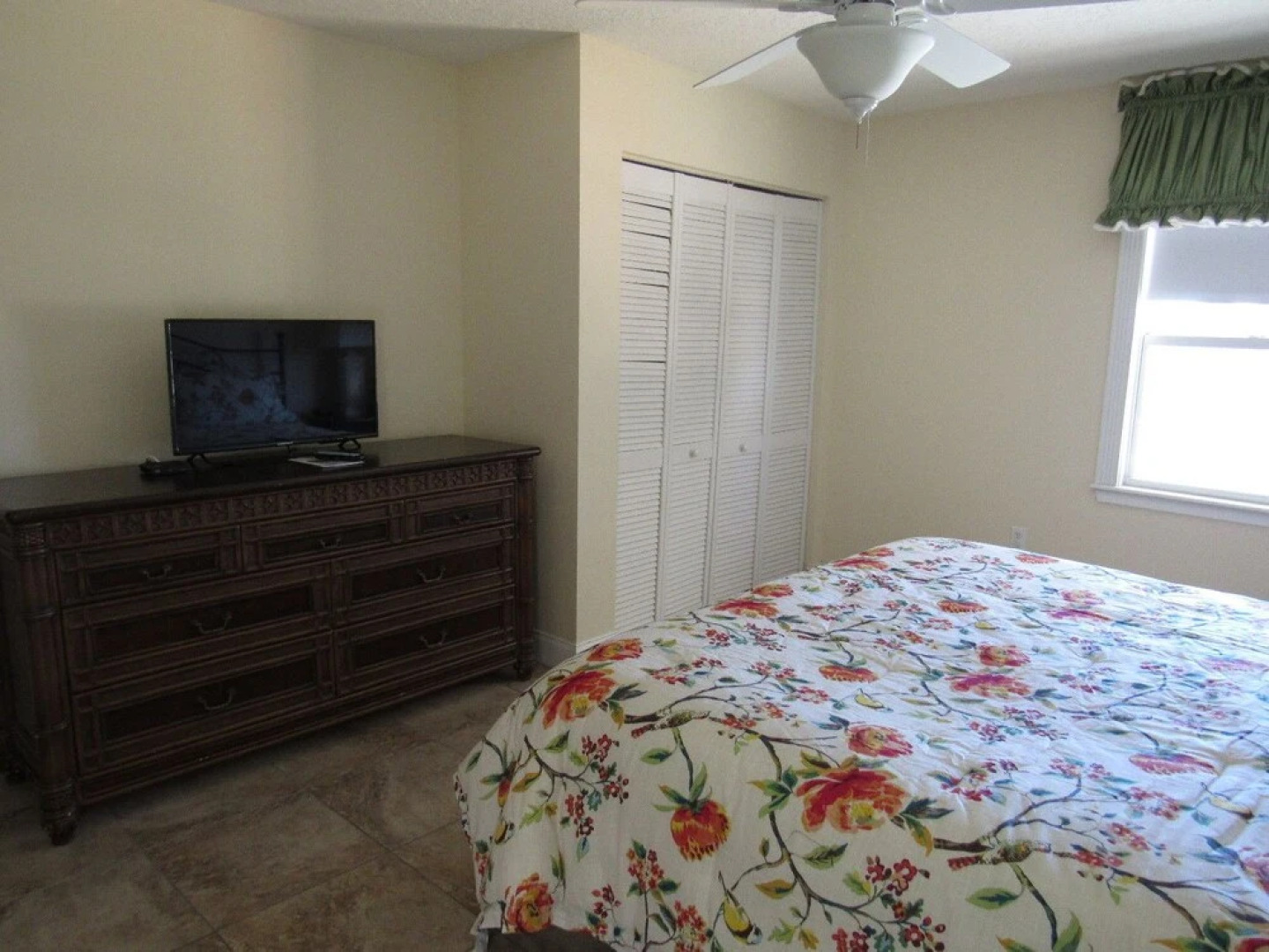 Serenity by the Sea - 4 Bedroom 4 Bath - Oceanfront Pool Home